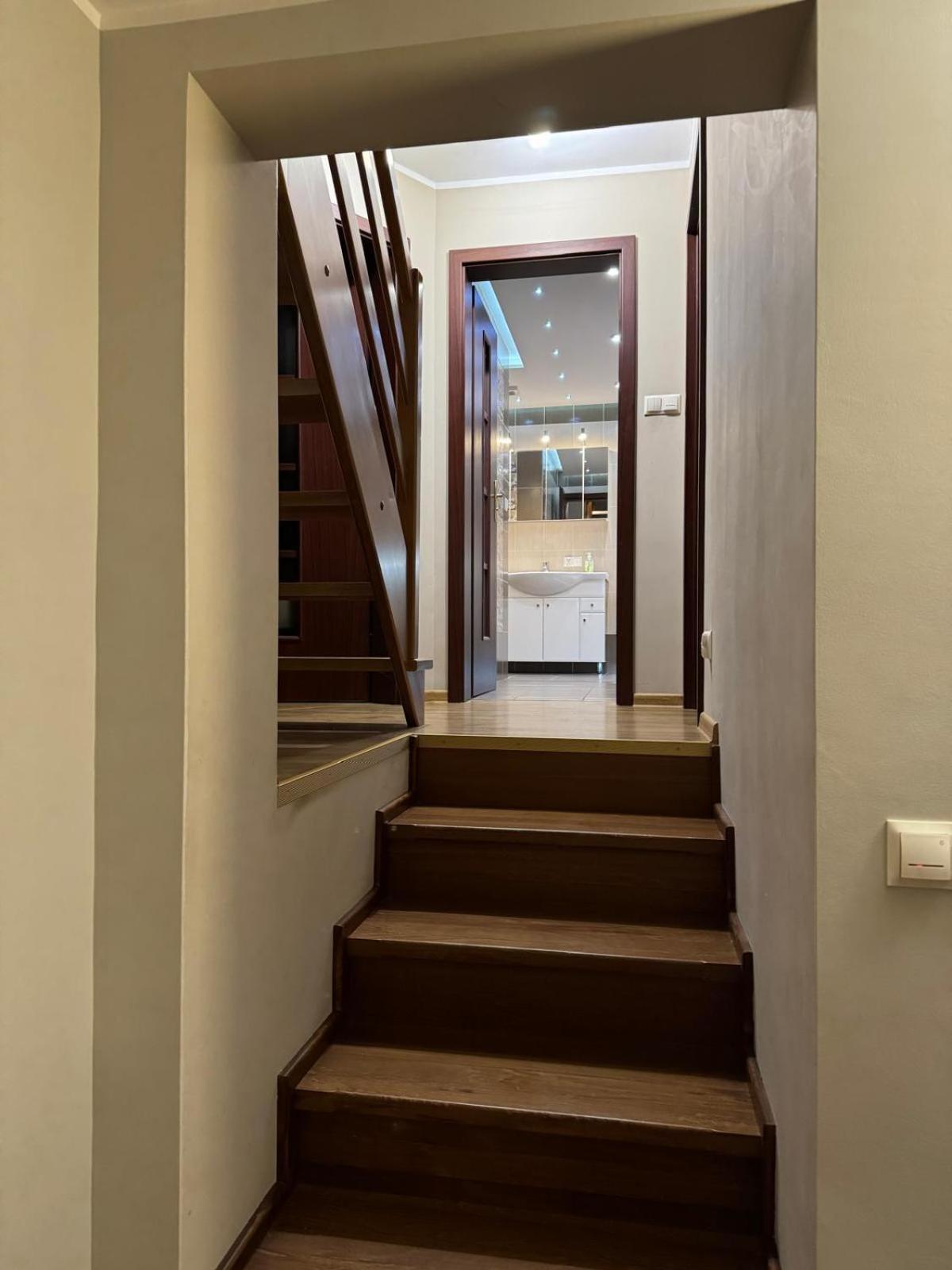 Duzy I Elegancki Dom W Jeziornej Villa Jodlow  Exterior photo